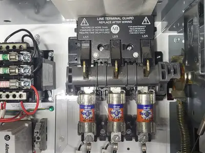 NEW ALLEN-BRADLEY 20BE032A0AYNAND0