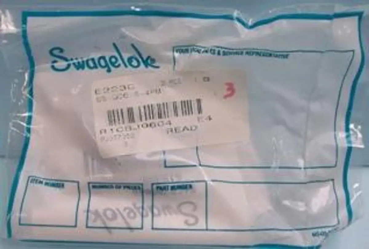 QTY. 3. SWAGELOK E223C SS-QC6-S-4PM R1CBJ0604 E4 P...