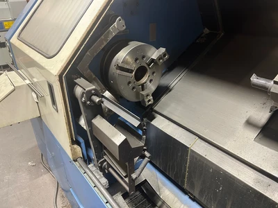 Hyundai HIT 30 S 2 Axis CNC Lathe