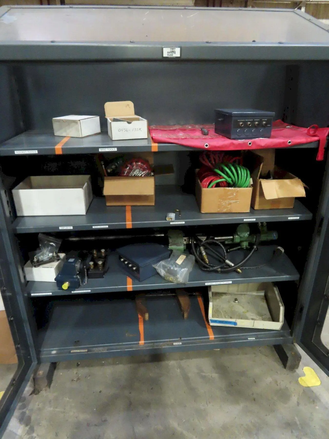 STRONGHOLD MODEL #55-LD-243-BL-SL-SRPG HEAVY DUTY CABINET W/ SEE-THROUGH DOORS: YOBRO #24115