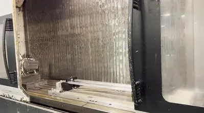 USED 2010 MAZAK VTC800E/30-SR