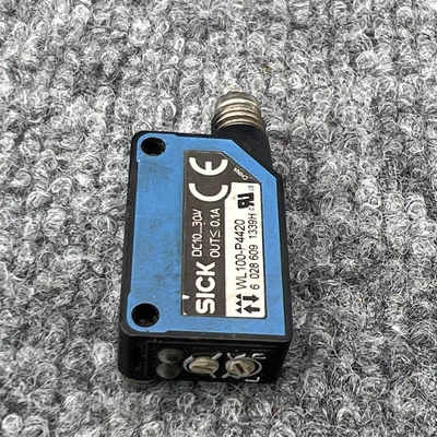 Used SICK WL100-P4420 Photoelectric Sensors California US | Davliegogo LLC #1705567