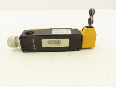 Used PILZ _UNKNOWN_ Relays & Switches Indiana US | Arrow Industrial #1408357