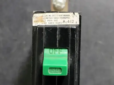 USED WESTINGHOUSE QBGF1030