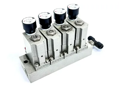 ARM1000-4B1-01G | SMC  Manifold Regulator Series ARM1000 - Used