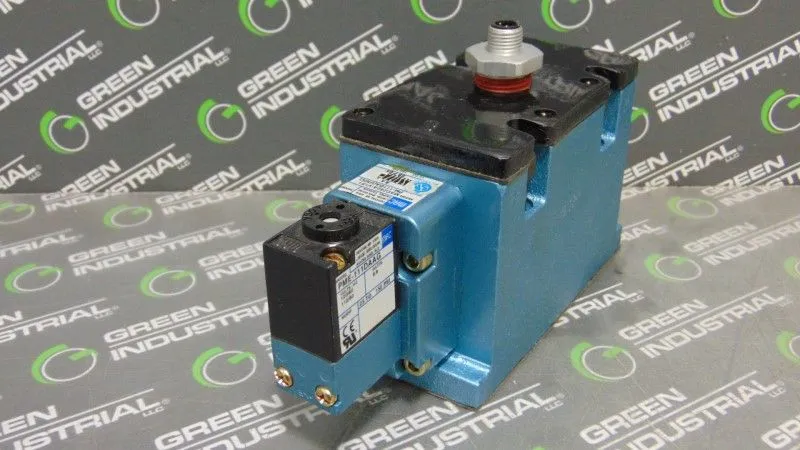 Mac PME-111DA Solenoid Valve w/ PME-111DAAG 120V 60Hz Coil Used