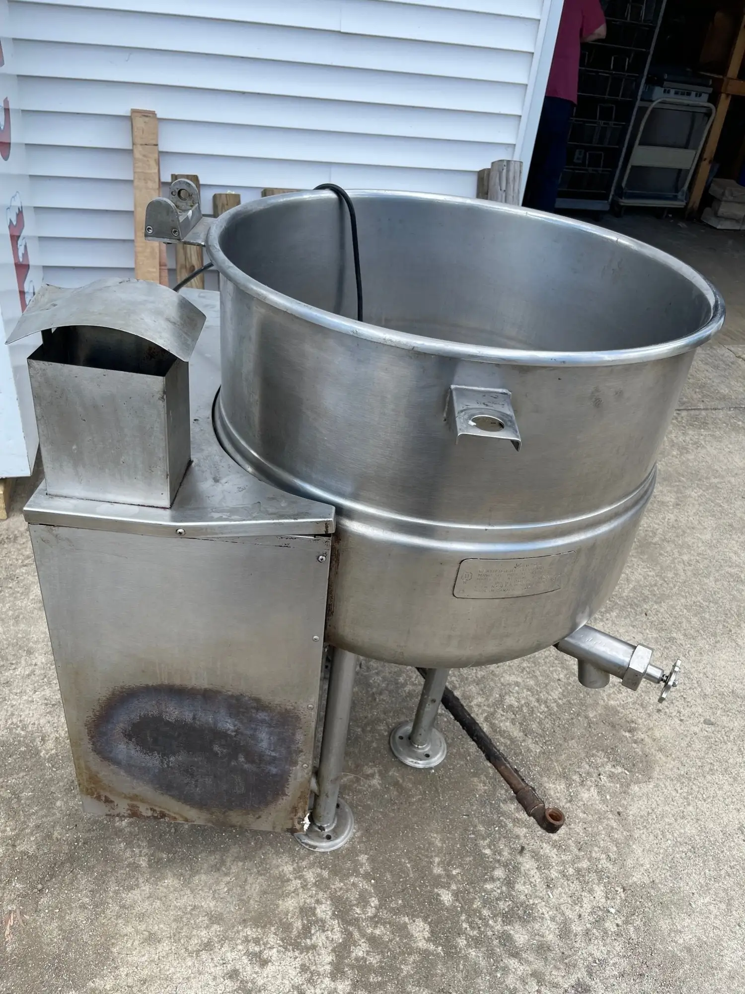 Used Cleveland Used Cleveland KGL40 40 gal Commercial Steam Kettle Natural Gas AS IS Cooking Kettles Illinois US | Falcon Restaurant Supply #1376133