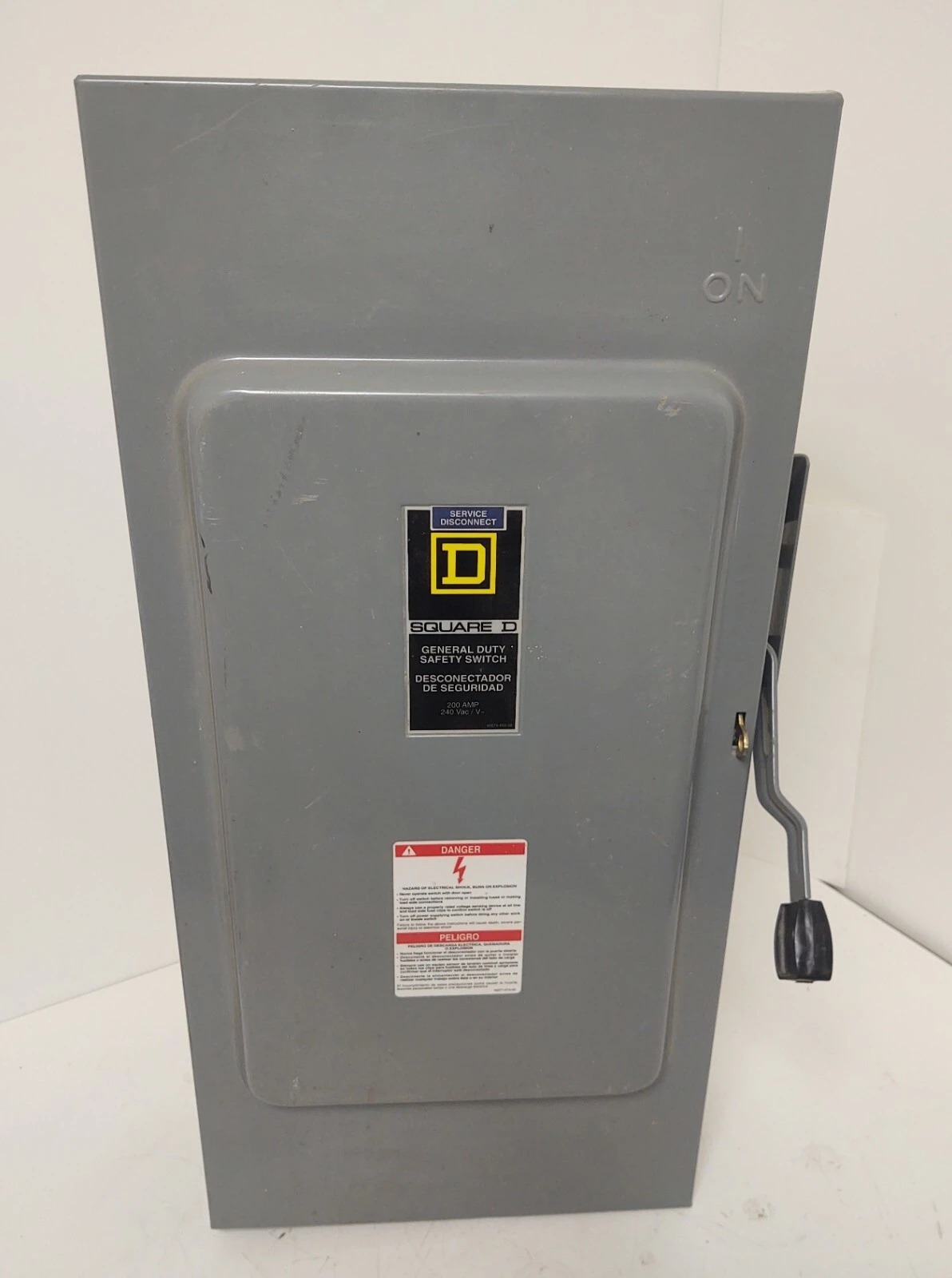 USED Square D D324N