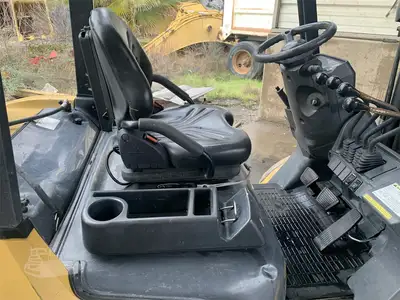 Used 2020 CATERPILLAR GP30N Internal Combustion Forklifts: Pneumatic Tire California US | Mittry Construction #1363439