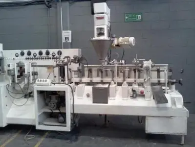 Bartelt automatic pouch former