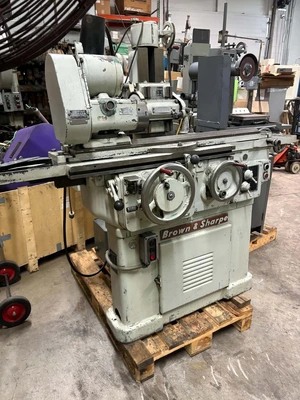 1964 BROWN & SHARPE #13 Universal Cylindrical Grinders | Global Machine Brokers, LLC (2)