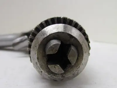 Stanley Model D40P-5 500 rpm Air Pneumatic Drill Nutrunner Jacobs Chuck 1/2"