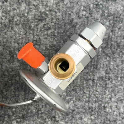 New | in-Stock Parker CE1RX35 Chiller & Refrigeration Parts California US | Davliegogo LLC #1705502