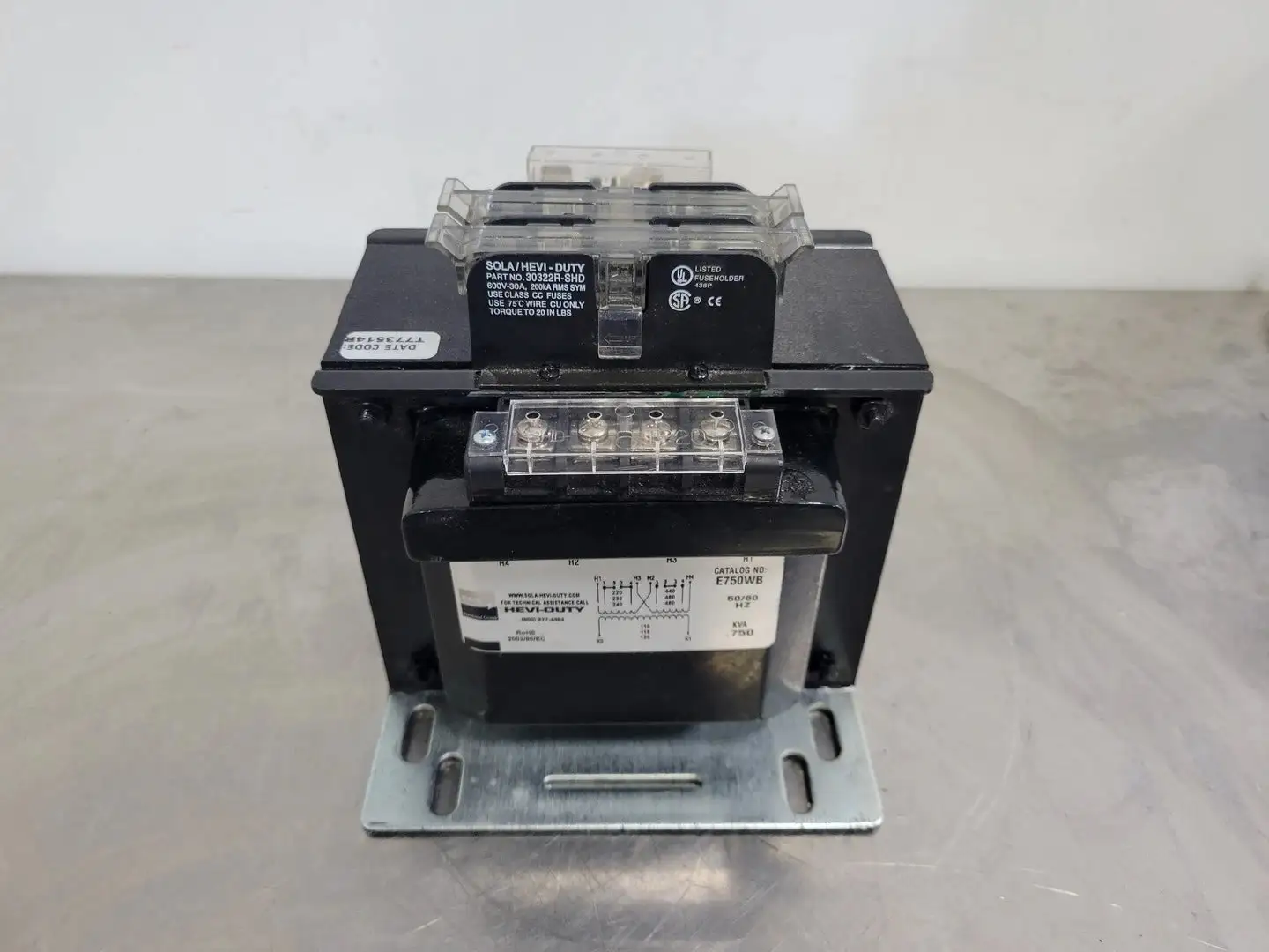 USED SOLAHD E750WB
