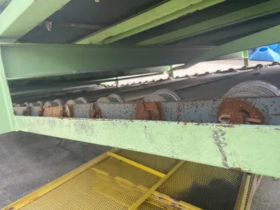 84” wide KWS Feed Conveyor