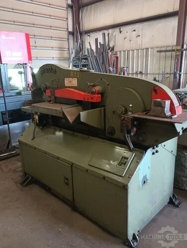 Used PIRANHA P-90 Ironworkers Wisconsin US | Mac-Tech #400577