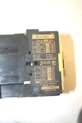 USED ALLEN BRADLEY 100-A12ND3 SER A