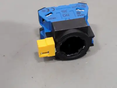 USED IDEC HW1S-3T20
