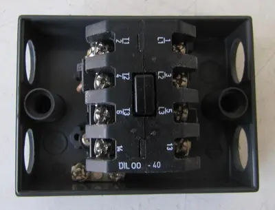 Klockner Moeller 20 Amp Industrial Contactor DIL 00-40-NA  3 Pole 20A 115V Coil