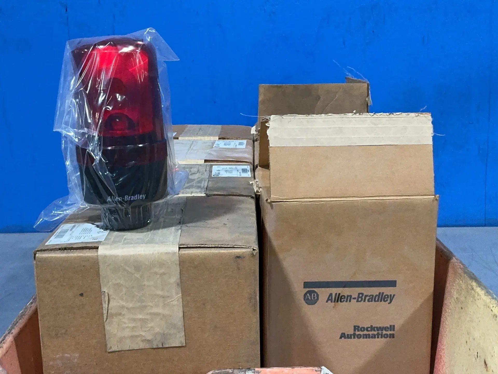 Used ALLENBRADLEY 855BSN24RH4 Light Source Equipment Ohio US | HGR 24 #1485410