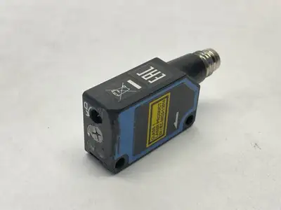 USED SICK PHOTOELECTRIC PROXIMITY SENSOR 10-30VDC 6033225