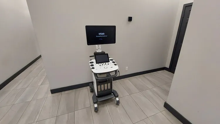 Used 2022 SAMSUNG HS60 Medical Equipment - Other Ontario CA | Platinum Group #1318697