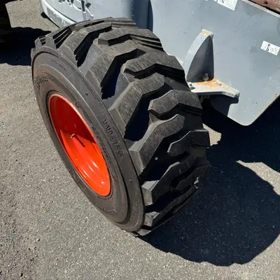 USED 2015 Skyjack SJ61T