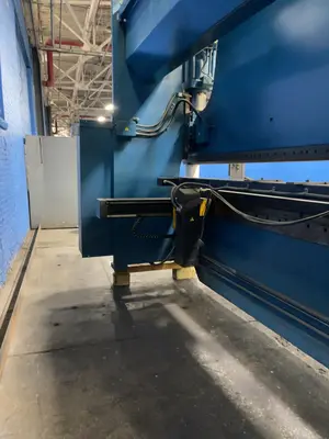 USED CINCINNATI 230 AF X 12FT