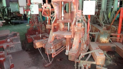Guide Engineering 16 station carousel table and support equipmen