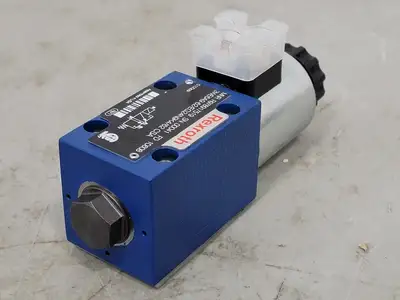 NEW REXROTH 3WE6A9-62/EG24N9K4/62