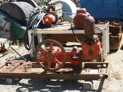 USED GOULDS 1813