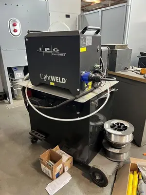 USED IPG LIGHT WELD