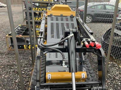 USED 2026 CFG INDUSTRY KKT(A)27 MINI SKID STEER LOADER
