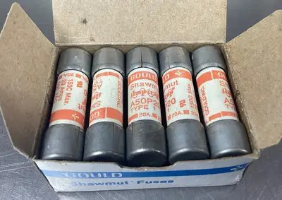 GOULD SHAWUT A50P20-1 AMP TRAP FUSES 500VAC 20A TYPE 1 4E-25