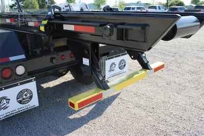 New | in-Stock 2025 MACK GRANITE 64BR Rolloff Trucks Texas US | Roll Off Truck World #1491919