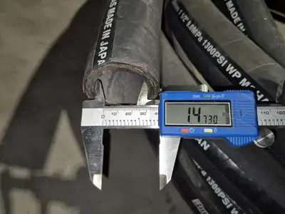 1-1/2" x 56 ft Hydraulic Hose SAE100R2AT