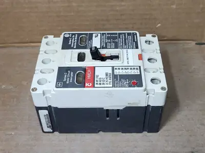 Used CUTLER-HAMMER HMCP100R3S Switchgears British Columbia CA | Lenmark #1435026