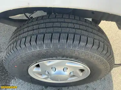 USED 2022 FORD E-350 SUPER DUTY UTILITY VAN