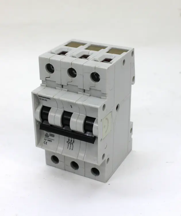 Used SIEMENS 5SX23 D3 Circuit Breakers Kentucky US | Industrial Parts R Us Inc. #355267
