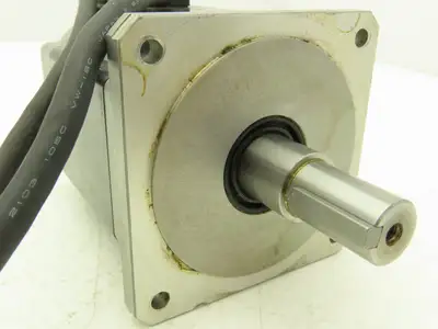 Tamagawa Seiko 4614N3325E208 AC Servo Motor  W Encoder 16mm Shaft