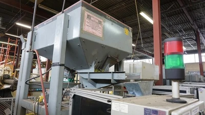 USED 1996 RETINA SYSTEMS 106