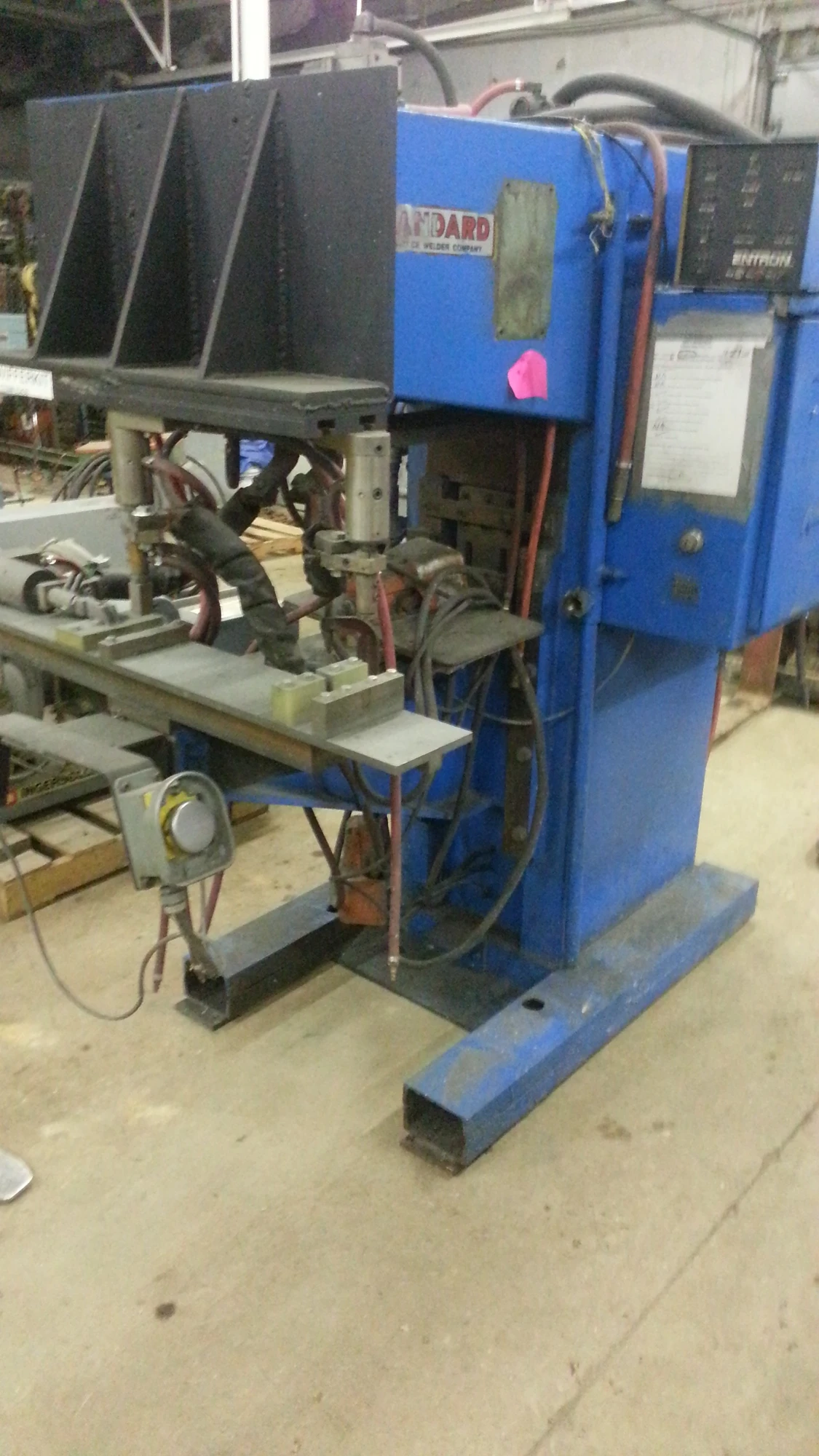 USED 1981 STANDARD RESISTANCE 2242