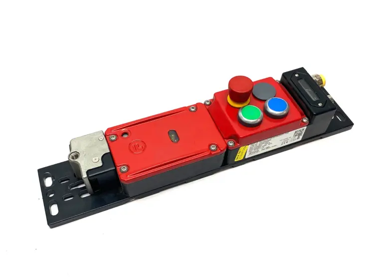 Used FORTRESS INTERLOCKS DOOR INTERLOCK SAFETY DEVICE Safety Products (Other) Michigan US | Maverick Industrial Sales #1122883