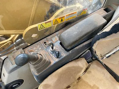 2005 Caterpillar 325CL