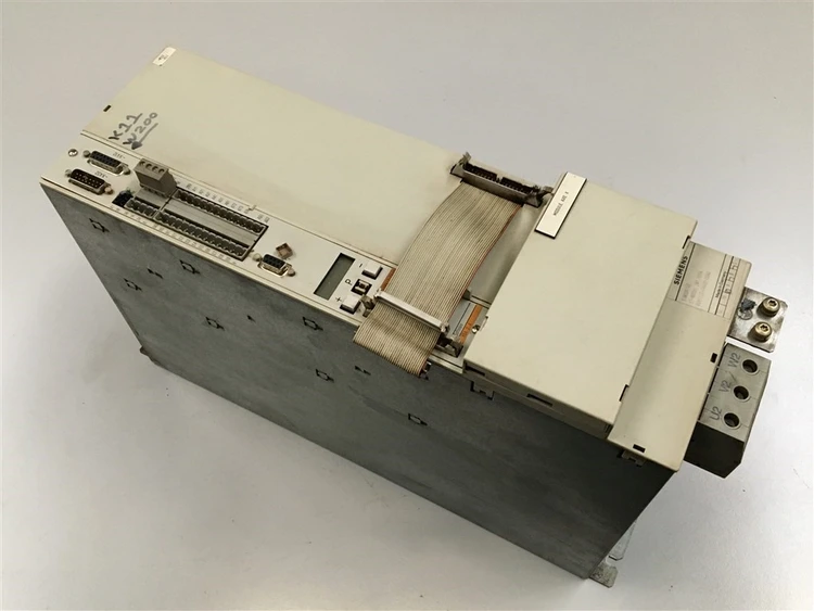 Used SIEMENS 6SN1123-1AA00-0GA0, PART OF THE SET-LT-MODUL INT.1 Misc Electrical & Power Parts BE | Apt International N.V #363780
