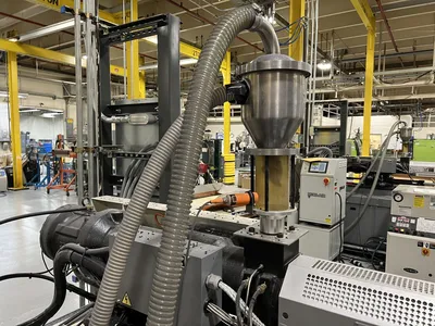 2018 NISSEI FNX110IIIA-12A Injection Molding Horizontal/Vertical | Machinery Network (24)