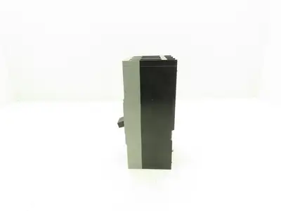 Siemens FXD63B200 Sentron Circuit Breaker 200A 3 Pole 600V FXD6-A Magnetic Adj
