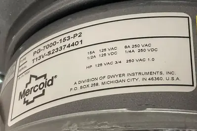New | in-Stock DWYER PG-7000-153-P2 Pressure Switches Ohio US | Surplus Asset Holdings #1547733