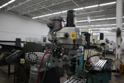 Used 1981 BRIDGEPORT SERIES I Vertical Mills Minnesota US | Machinesused.com #1513232
