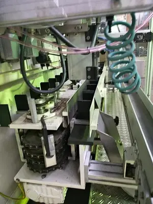 USED WOLF MASTERTECH MODEL VPP250KVM10 SQUARE BAG COFFEE POUCHER WOLF MASTERTECH MODEL VPP250KVM10 SQUARE BAG COFFEE POUCHER